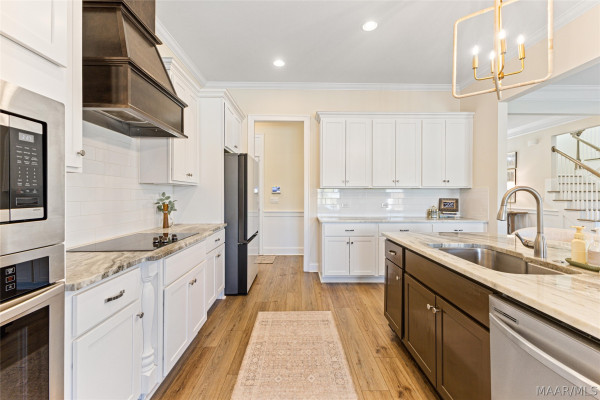 1018 Sunfield Drive