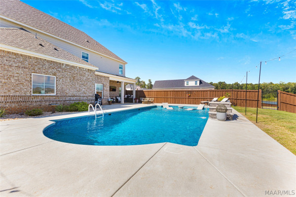 1018 Sunfield Drive