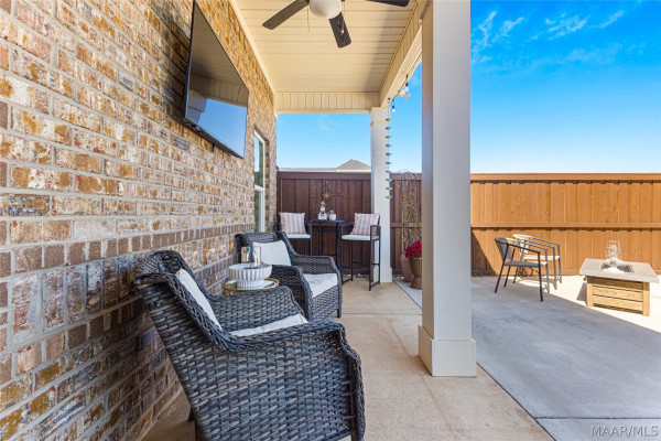 1018 Sunfield Drive