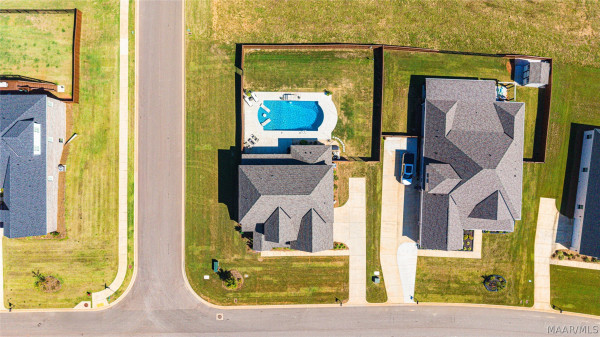 1018 Sunfield Drive