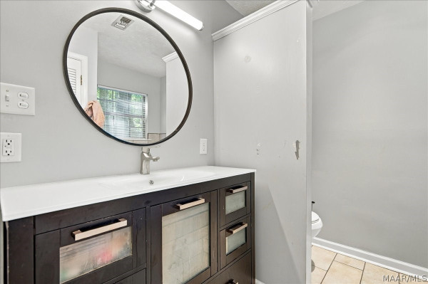 2240 Trotters Trail