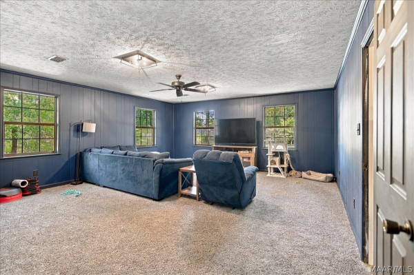 2240 Trotters Trail