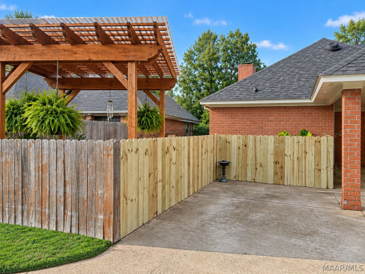 452 Caldwell Place