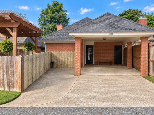 452 Caldwell Place