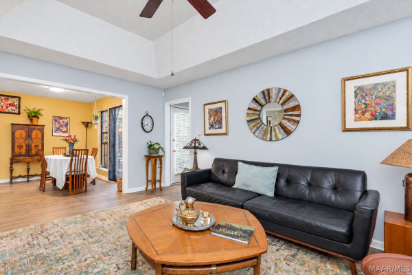 452 Caldwell Place