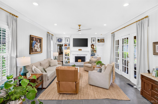 2509 Darrington Road