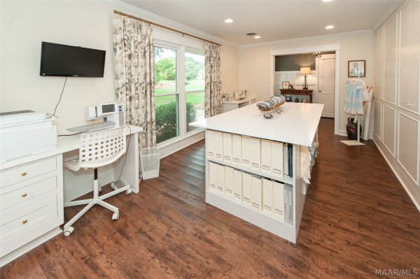 116 Arrowhead Drive