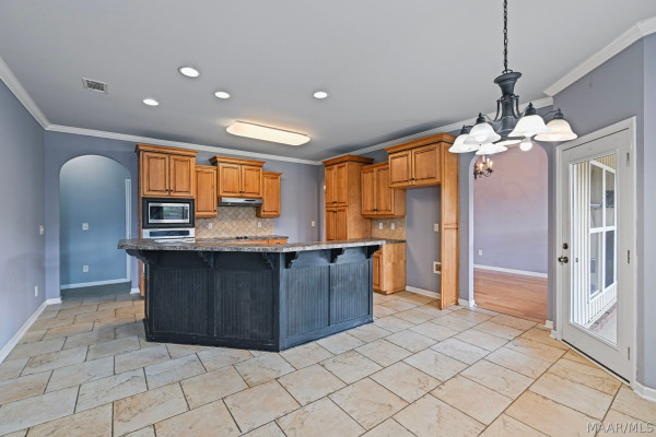 78 William Circle
