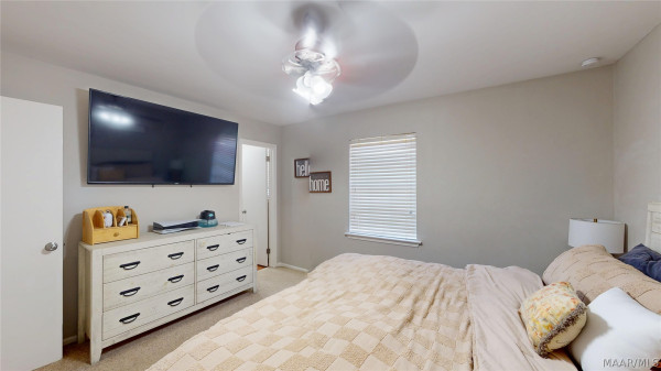 1643 Deatsville Highway