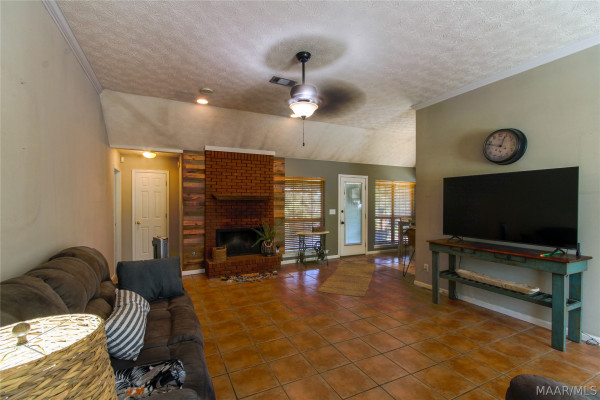3761 Freeman Court