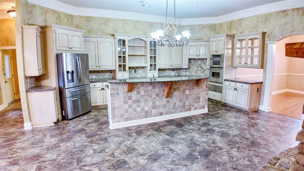8696 Huntingdon Ridge Lane
