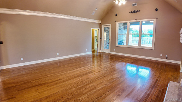 8696 Huntingdon Ridge Lane