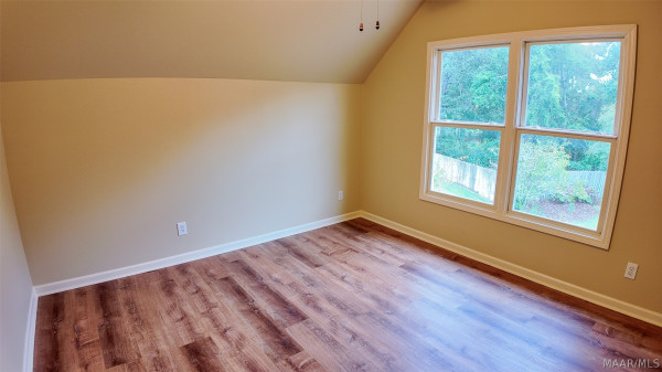 8696 Huntingdon Ridge Lane