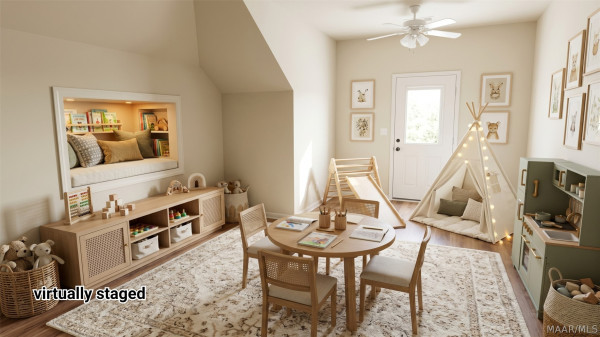 8696 Huntingdon Ridge Lane
