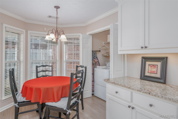 1264 Westfield Lane