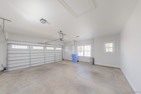 1458 Trolley Road