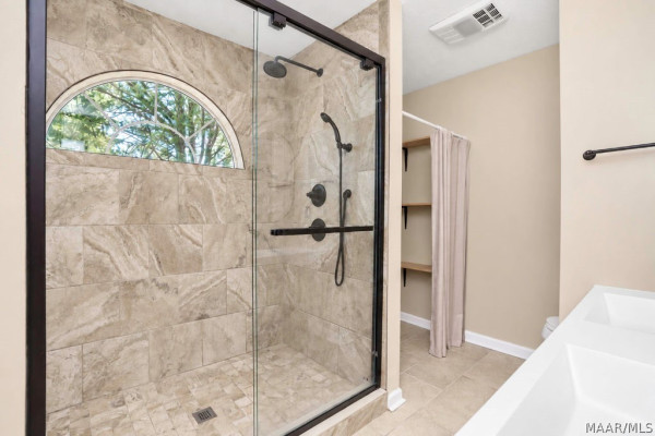 225 Mercer Road