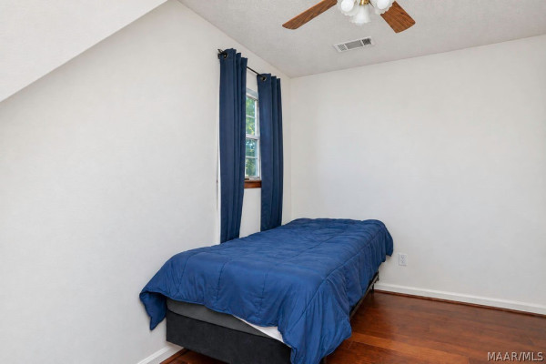 225 Mercer Road