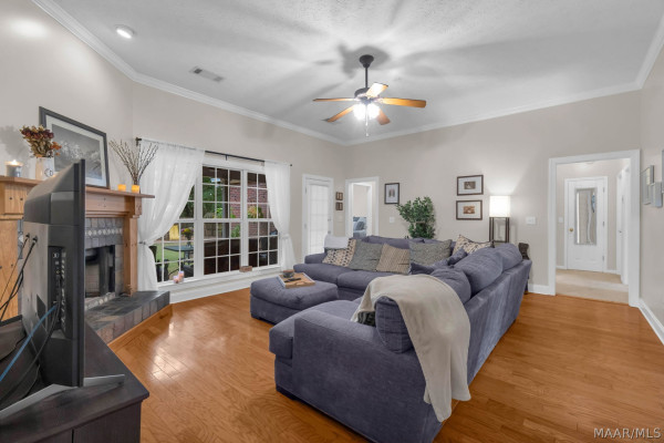 952 Old Ware Road