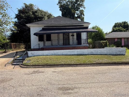 445 Dericote Street