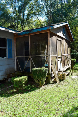 4530 Lakeshore Drive