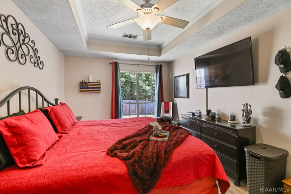 78 MEADOW OAK Place