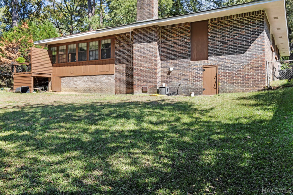 1363 Pine Ridge Road