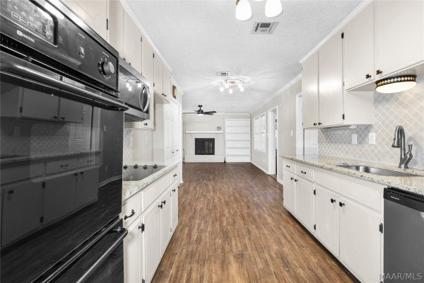 1363 Pine Ridge Road