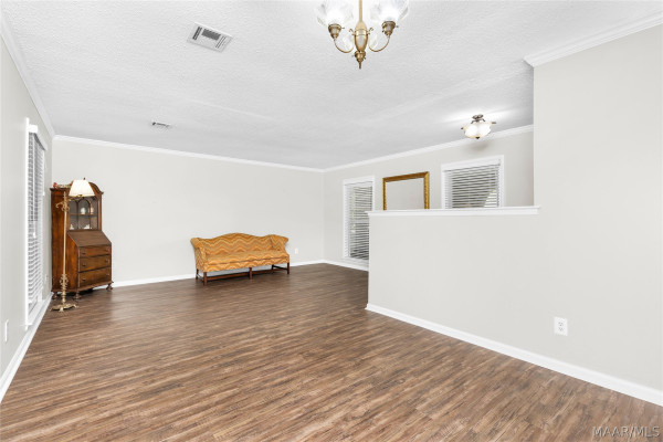 1363 Pine Ridge Road