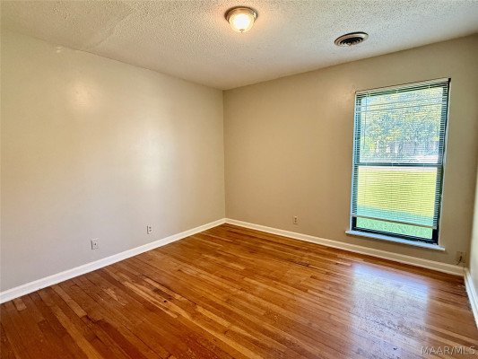4738 COVENTRY Road