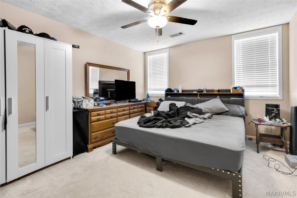 1601 Timber Trail
