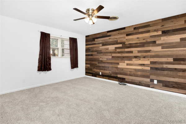 218 Bowling Green Drive