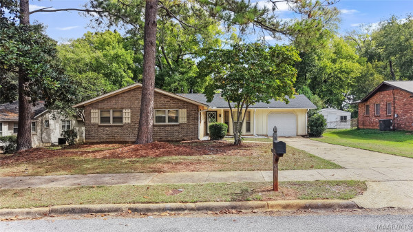 218 Bowling Green Drive