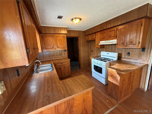10766 Highway 94 .