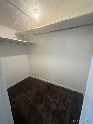 122 S Capitol Parkway