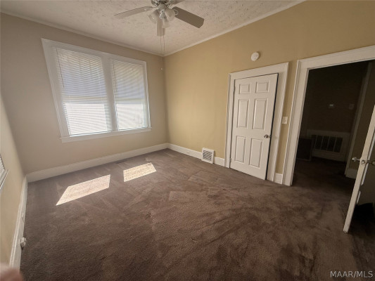122 S Capitol Parkway