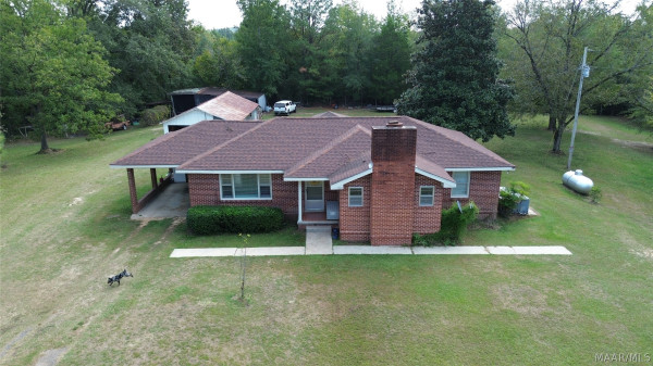 1824 County Road 37 Drive