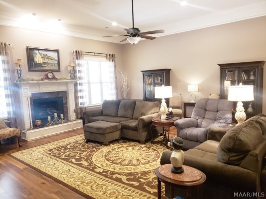 3264 E Avalon Parkway
