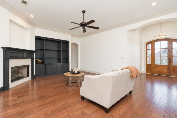 119 Chimney Ridge