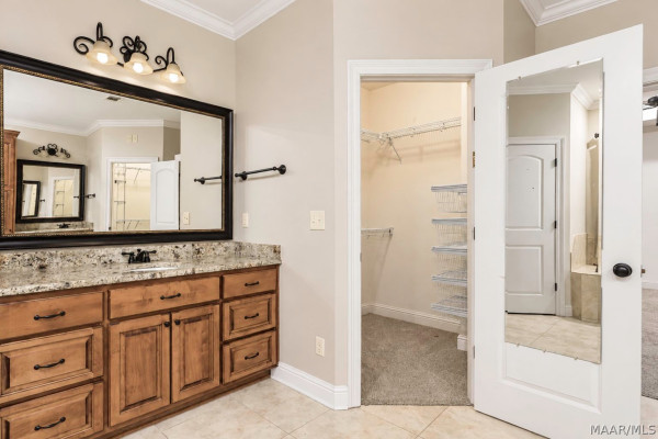 119 Chimney Ridge