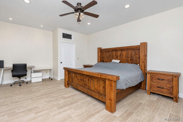 119 Chimney Ridge