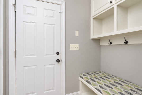 119 Chimney Ridge