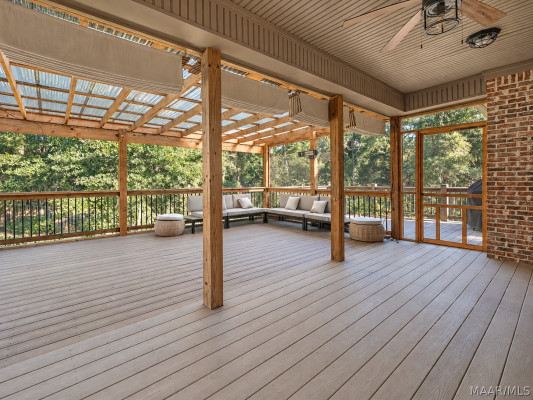 119 Chimney Ridge