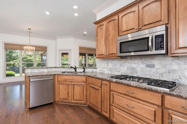 119 Chimney Ridge