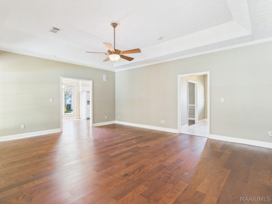 1549 Tara Lane
