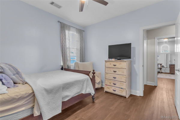 9612 Chobham Court
