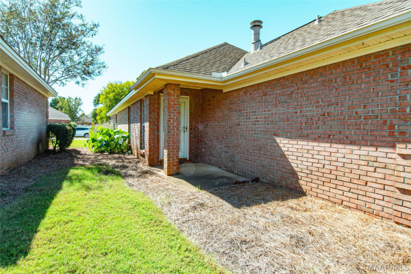 8243 Wexford Trace