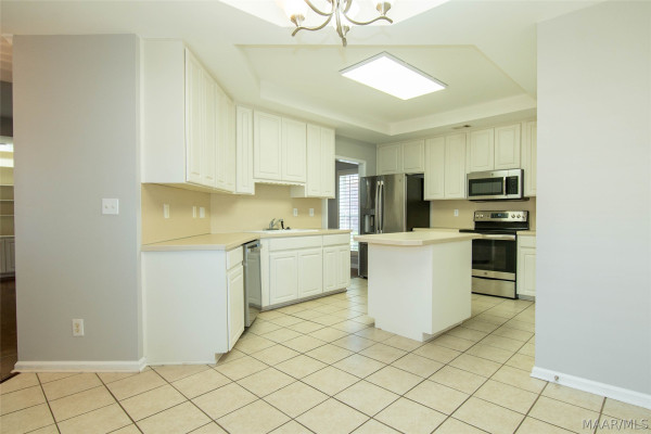 8243 Wexford Trace