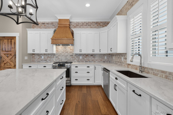 139 Waters View Drive