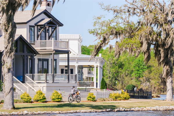 139 Waters View Drive